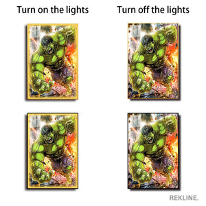 Incredible Hulk LED Canvas | Hulk Painting | 100×150 cm LED-Illuminated Crystal-Porcelain, Gold/Black Frame | By REKLINE