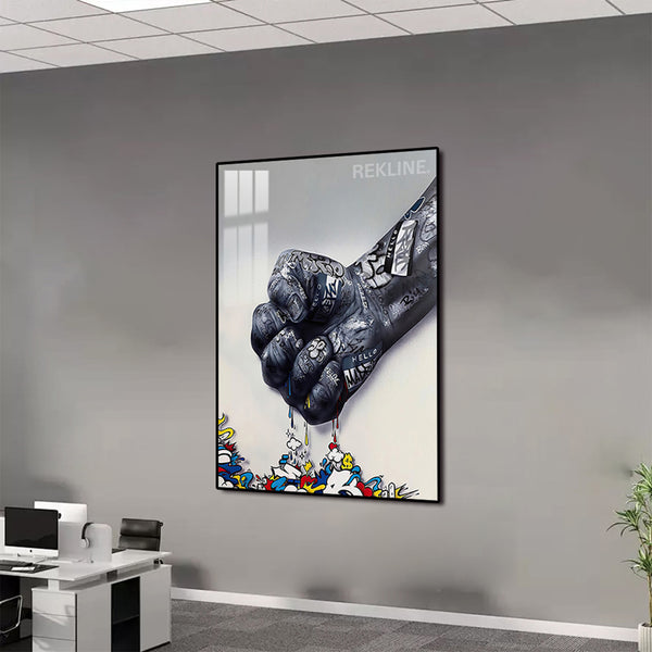Graffiti Fist LED Canvas | 100×150 cm Urban Street Art, LED-Illuminated Crystal-Porcelain Painting, Gold/Black Frame |By REKLINE