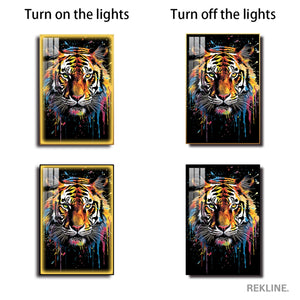 Vibrant Tiger LED Canvas | Tiger Face Painting | 100×150 cm LED-Illuminated Crystal-Porcelain, Gold/Black Frame | By REKLINE